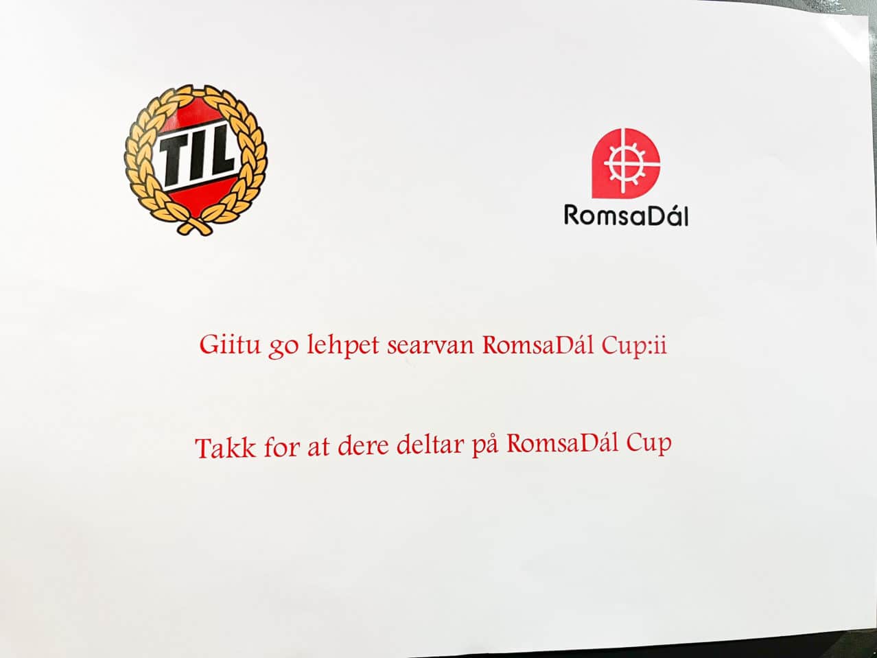 TIL logo og RomsaDál logo med tekst under